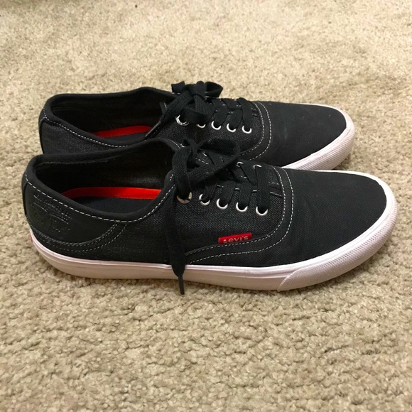 Men’s casual shoes Levi’s size 8